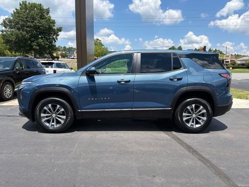 Used 2025 Chevrolet Equinox LT AWD/4WD image 5
