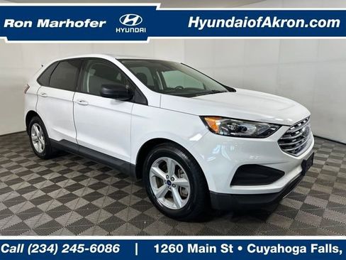 Used 2021 Ford Edge SE image 1
