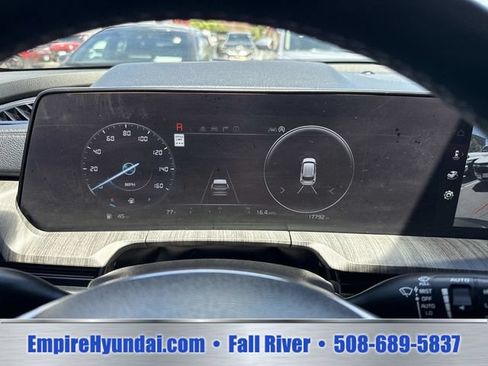 Used 2024 Kia Telluride SX Prestige AWD/4WD image 32