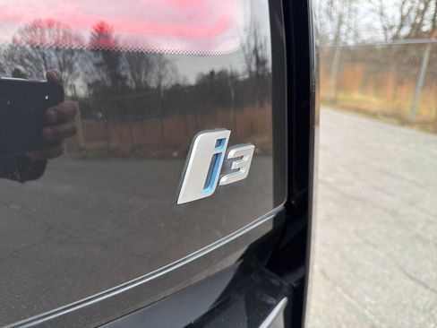 Used 2017 BMW i3 w/ Range Extender image 13