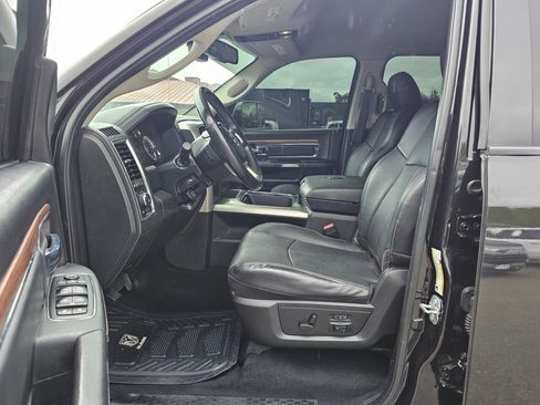 Used 2018 RAM 2500 Laramie AWD/4WD image 29