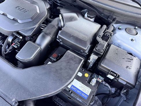 Used 2015 Hyundai Sonata SE w/ Option Group 02 FWD image 11
