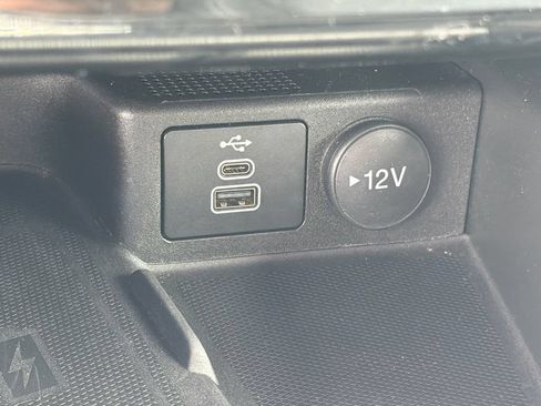 Used 2024 Ford Escape Platinum AWD/4WD image 32