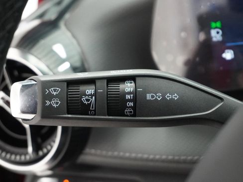 New 2026 Chevrolet Equinox LT w/ Convenience Package II image 23