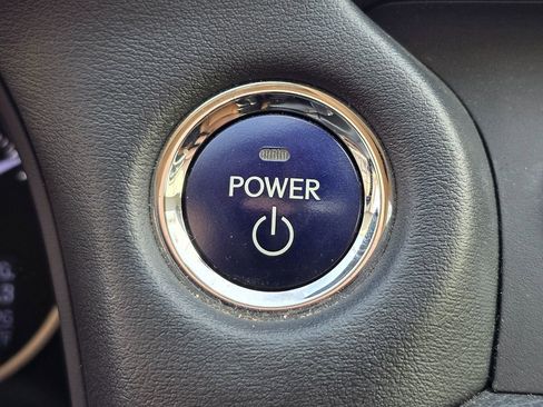 Used 2014 Lexus CT 200h image 39