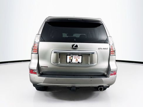 Used 2022 Lexus GX 460 Luxury w/ Accessory Package AWD/4WD image 8
