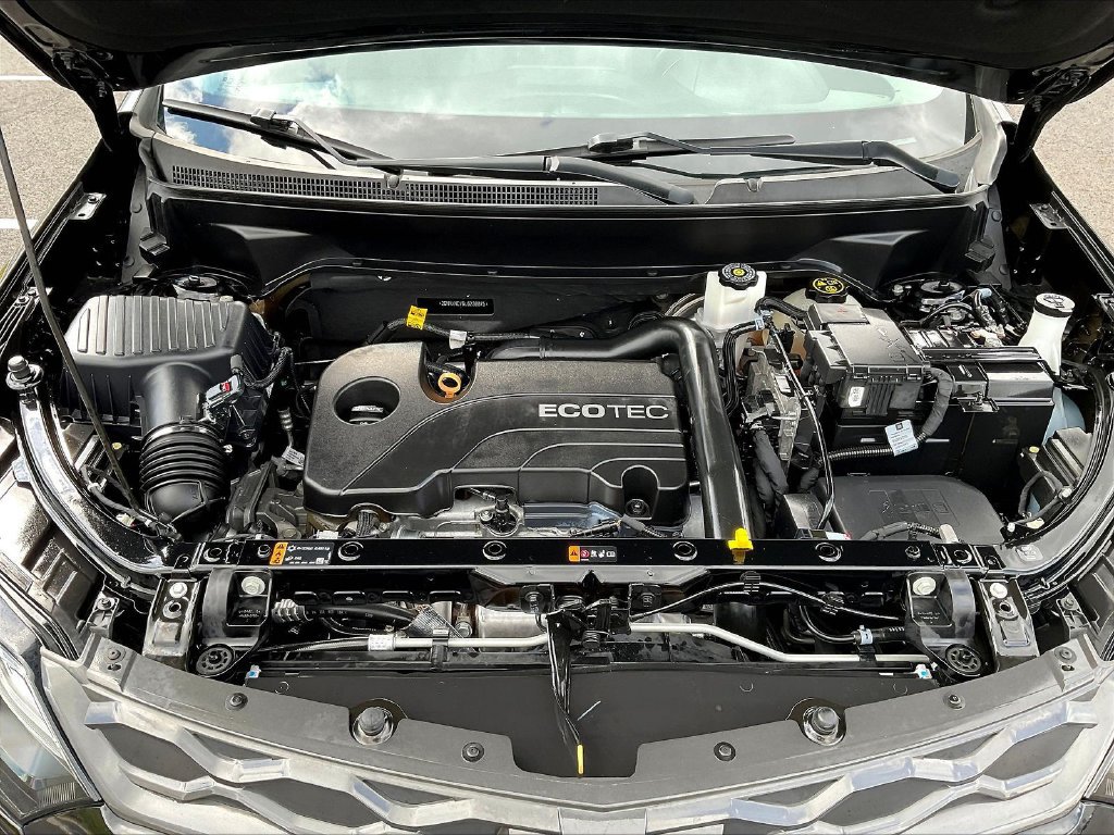 Used 2020 Chevrolet Equinox Premier w/ Premier Redline Edition FWD image 32