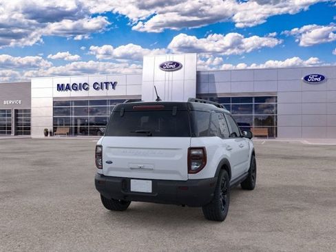 New 2026 Ford Bronco Sport Outer Banks w/ Outer Banks Tech Package+ AWD/4WD image 8