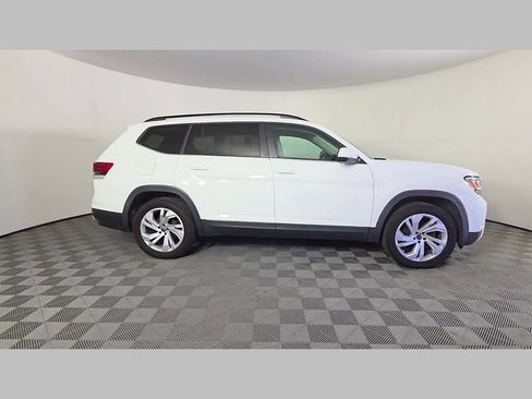 Used 2021 Volkswagen Atlas SE w/ Panoramic Sunroof Package FWD image 35