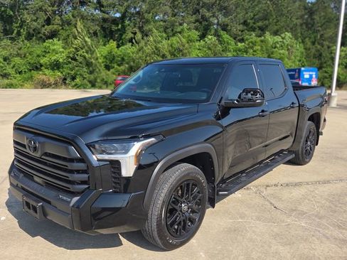 Used 2026 Toyota Tundra SR5 w/ SX Package RWD image 1
