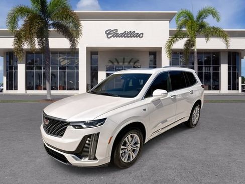 Certified 2023 Cadillac XT6 Luxury FWD image 1