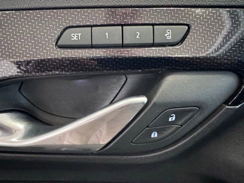 Used 2024 GMC Terrain AT4 image 12