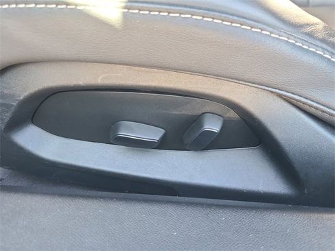 Used 2024 Chevrolet Corvette Stingray Convertible w/ 1LT image 13