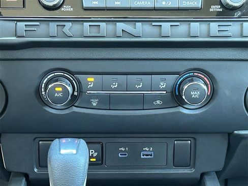 Certified 2025 Nissan Frontier S image 19