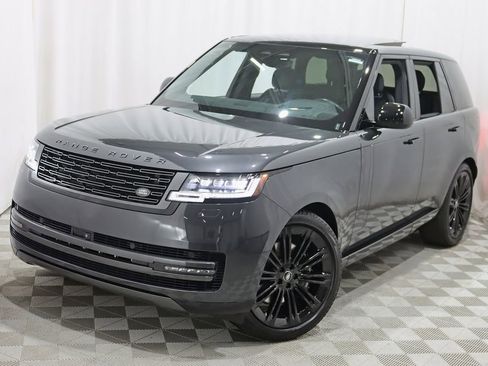 Used 2024 Land Rover Range Rover SE AWD/4WD image 6