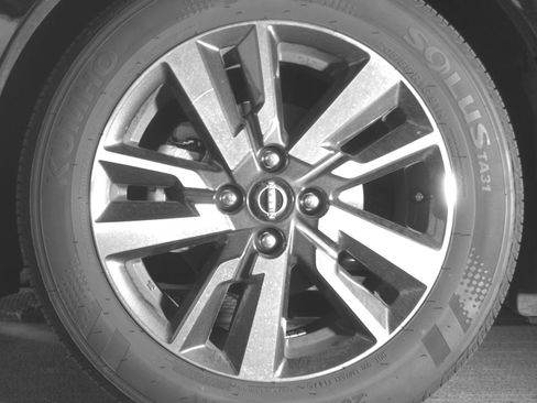 Used 2025 Nissan Versa SV FWD image 12