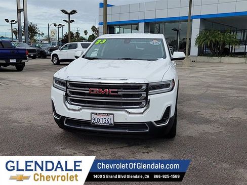 Certified 2023 GMC Acadia SLE image 3