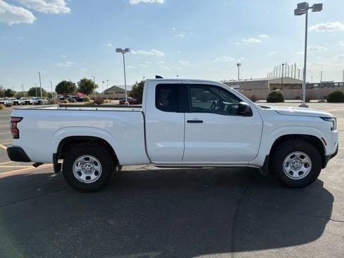 Used 2022 Nissan Frontier S w/ Technology Package RWD image 7
