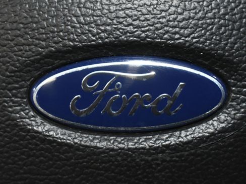 Used 2019 Ford F150 XLT image 31