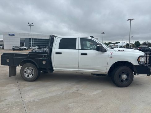 Used 2023 RAM 2500 Tradesman AWD/4WD image 2