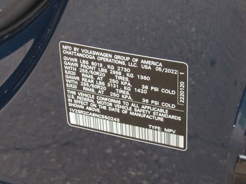 Used 2022 Volkswagen Atlas SEL R-Line image 42