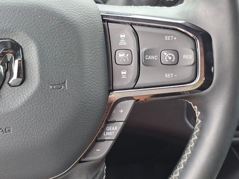 Used 2026 RAM 2500 Limited AWD/4WD image 27