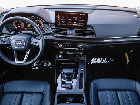 Certified 2023 Audi Q5 2.0T Premium Plus w/ Premium Plus Package image 14