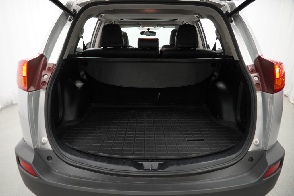 Used 2013 Toyota RAV4 Limited AWD/4WD image 36