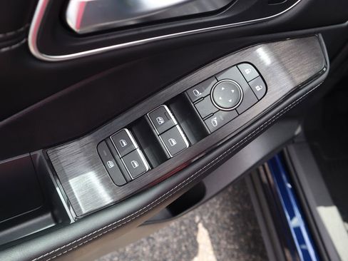 New 2025 Nissan Rogue Platinum w/ Platinum Premium Package image 19