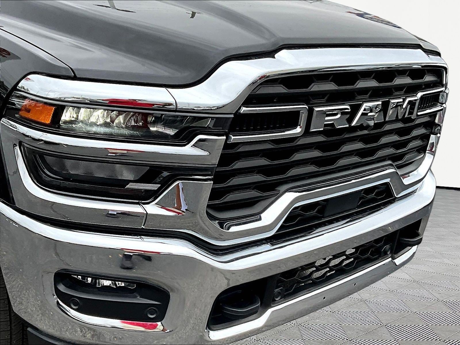 Used 2026 RAM 2500 Big Horn AWD/4WD image 32