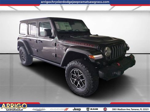New 2025 Jeep Wrangler Unlimited Rubicon w/ Technology Group image 1