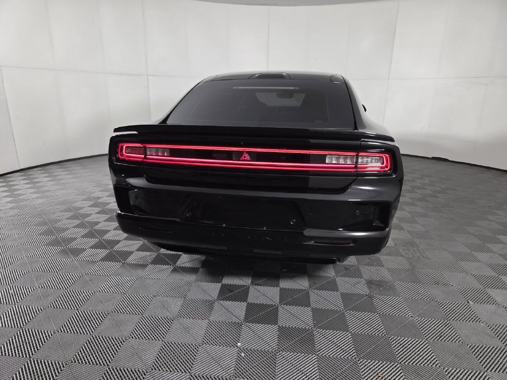 Used 2024 Dodge Charger Daytona Scat Pack w/ Plus Group AWD/4WD image 5