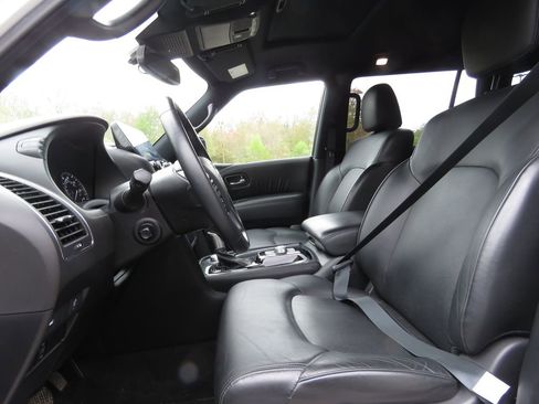Used 2022 Nissan Armada SL w/ Midnight Edition Package AWD/4WD image 10