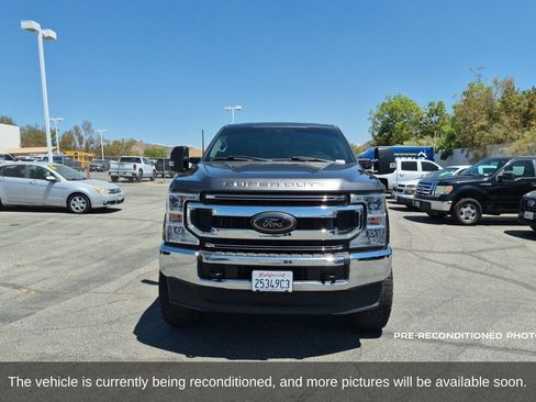 Used 2020 Ford F250 XL w/ STX Appearance Package AWD/4WD image 2
