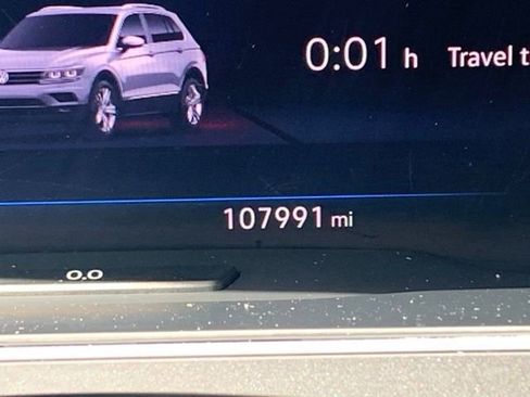Used 2019 Volkswagen Tiguan SEL w/ 3rd Row Seat Package AWD/4WD image 25
