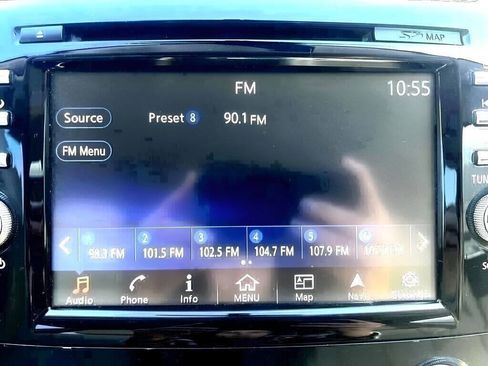 Used 2018 Nissan Murano SL w/ Moonroof Package image 16