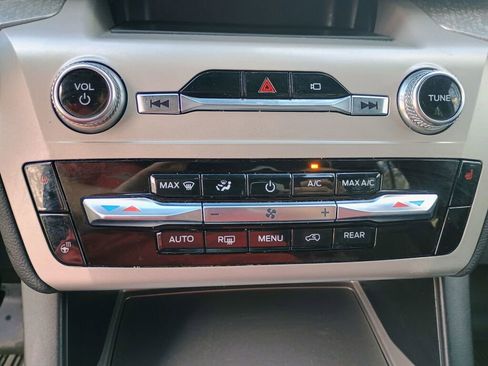 Used 2023 Ford Explorer Timberline image 14