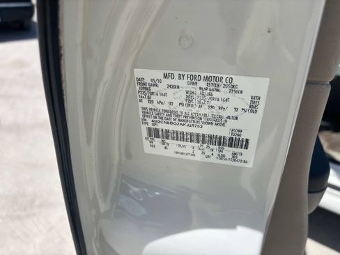 Used 2010 Mercury Mariner 2WD image 12