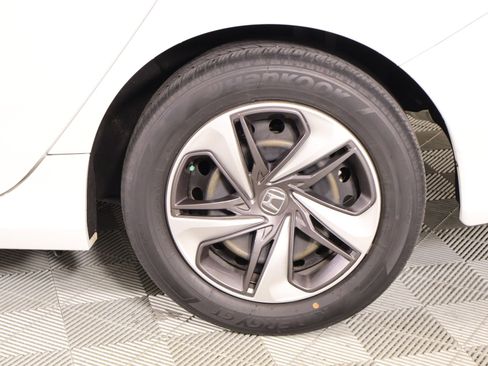 Used 2020 Honda Civic LX image 17