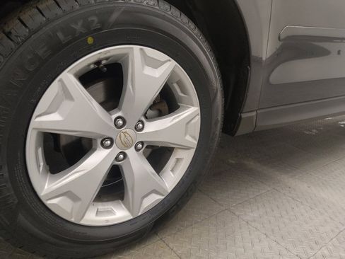 Used 2016 Subaru Forester 2.5i Premium w/ All-Weather Package image 31