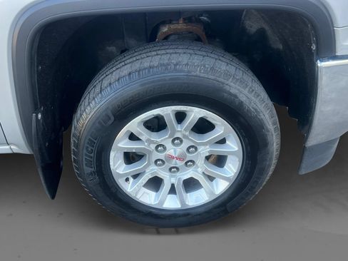 Used 2017 GMC Sierra 1500 SLE w/ SLE Preferred Package AWD/4WD image 25