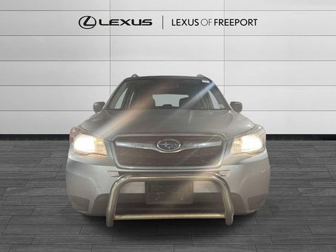 Used 2016 Subaru Forester 2.5i w/ Alloy Wheel Package AWD/4WD image 2