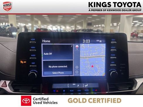 Certified 2024 Toyota Sienna Platinum image 15