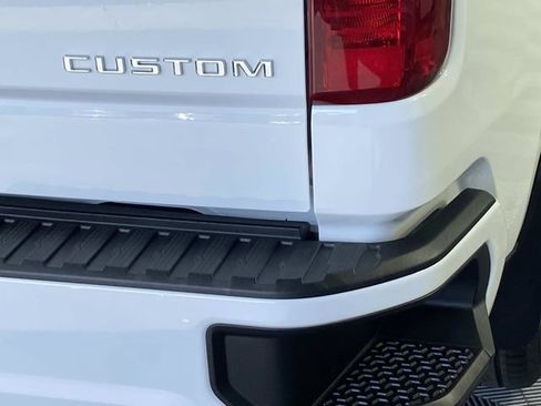 Used 2024 Chevrolet Silverado 1500 Custom AWD/4WD image 10
