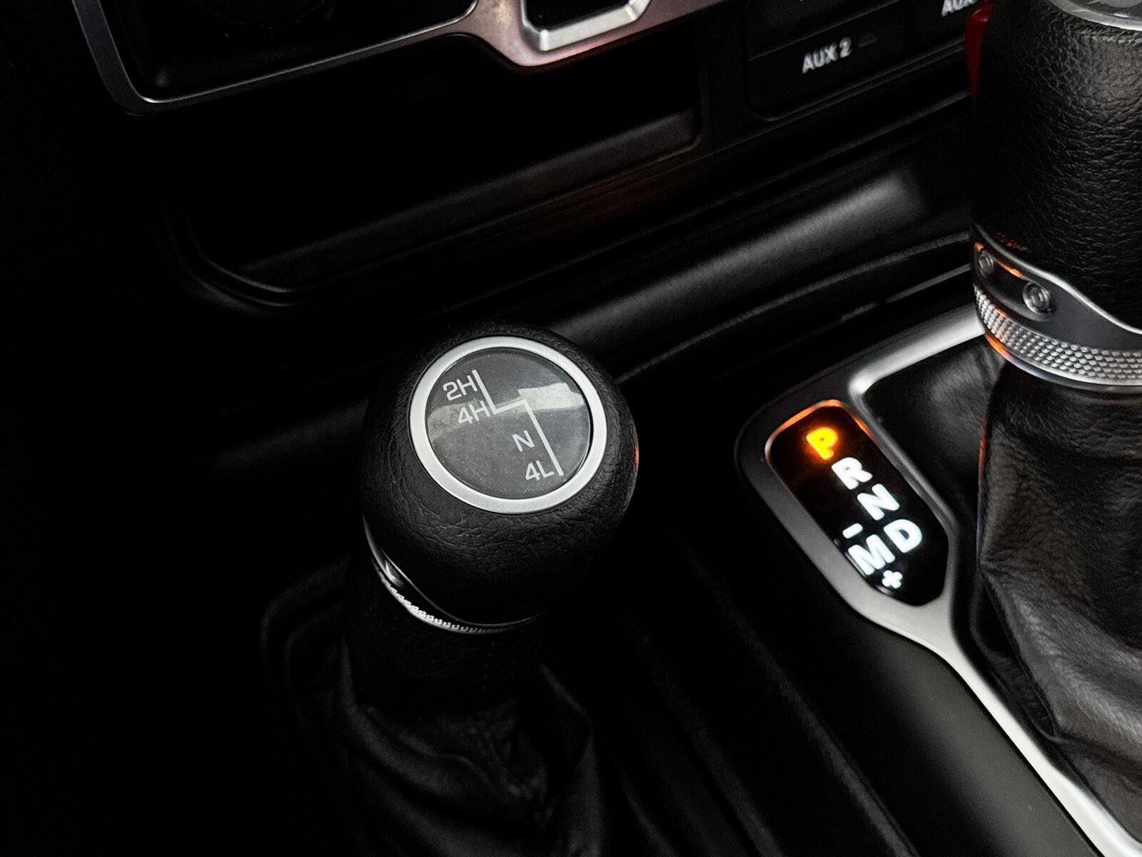 Used 2021 Jeep Wrangler Unlimited Sport AWD/4WD image 9