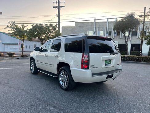 Used 2012 GMC Yukon Denali image 23