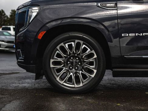 Used 2023 GMC Yukon Denali Ultimate image 14