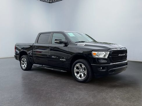 Used 2020 RAM 1500 Big Horn AWD/4WD image 3