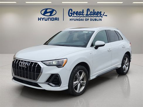 Used 2020 Audi Q3 2.0T Premium image 1