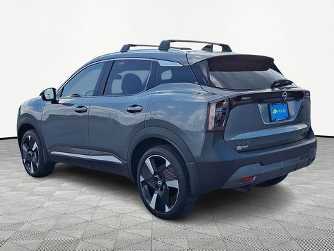 Used 2026 Nissan Kicks SR w/ SR Premium Package AWD/4WD image 4